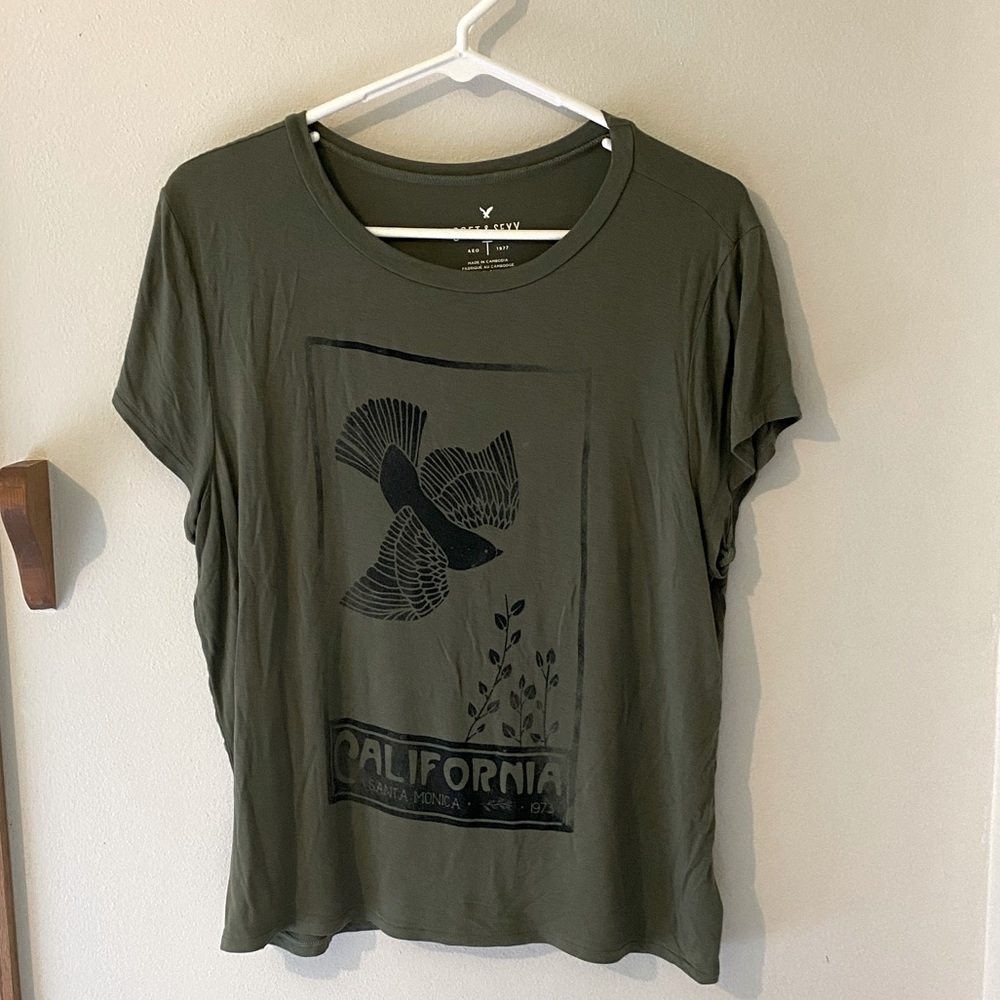 A&E super soft baby tee